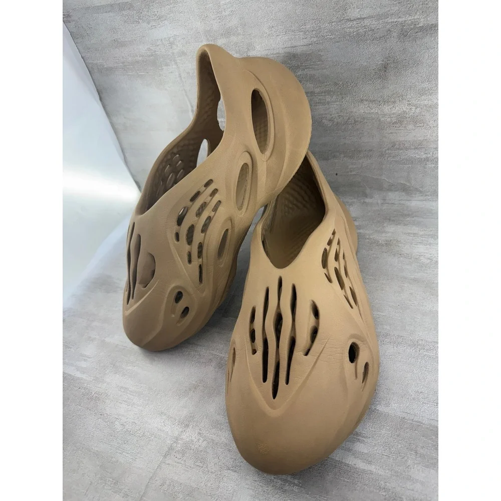 Adidas Yeezy Foam RNNR Ochre Men Size 13 Tan Slip On Shoes GW3354 Made in USA